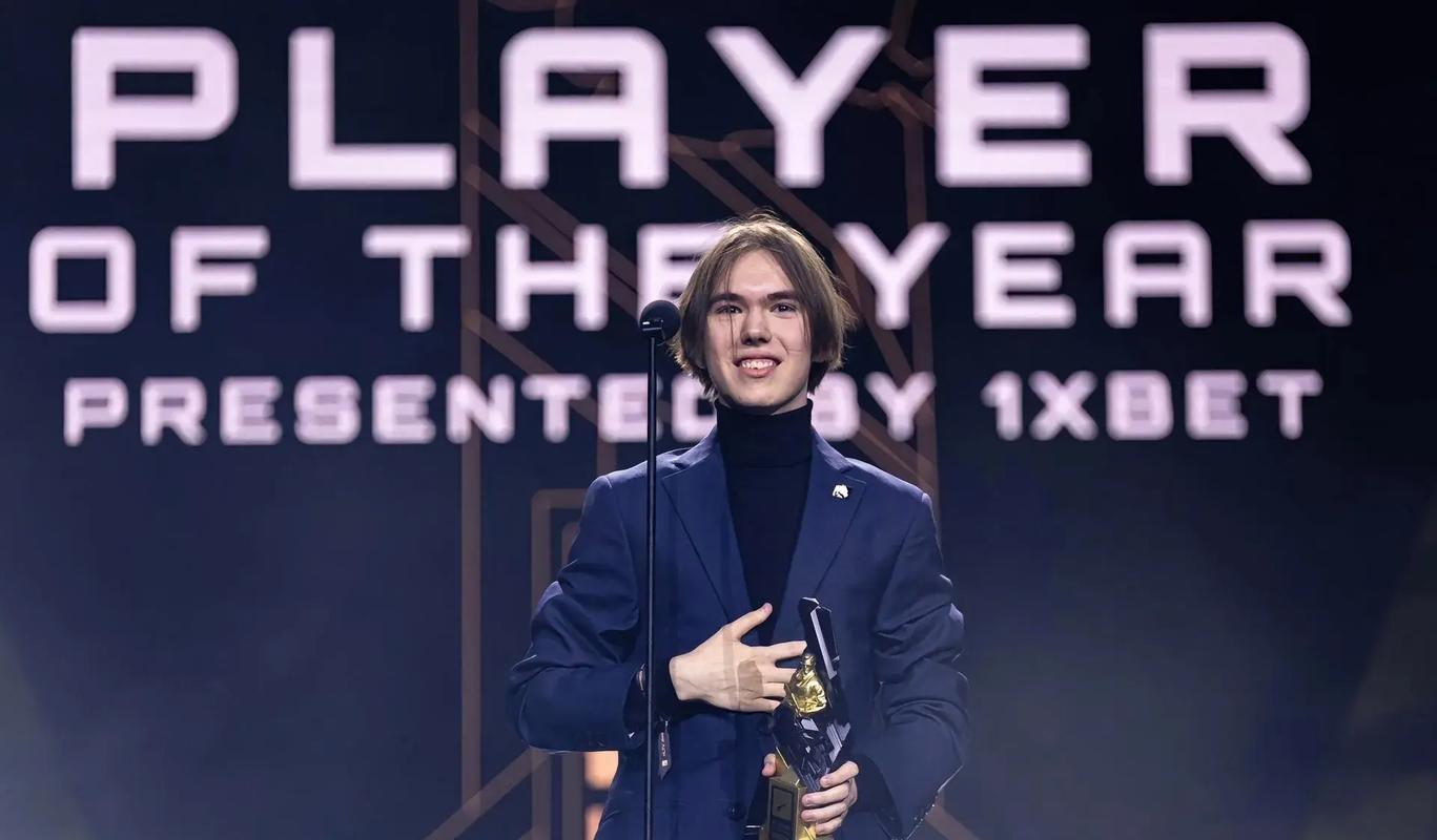 BNK FEARX 战胜 OKSavingsBank BRION ， KT Rolster 在 LCK 2025 赛季中战胜 Dplus KIA