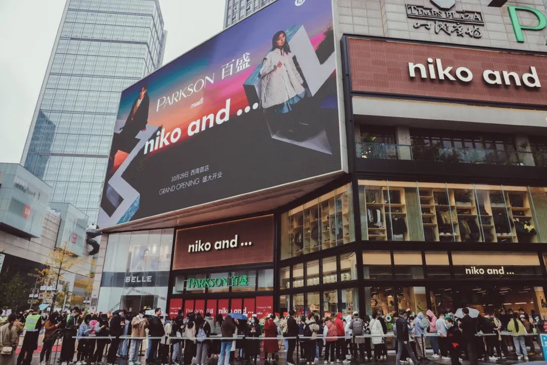 The MongolZ 消灭 Heroic ，G2 在 IEM 成都 2025 中横扫 3DMAX