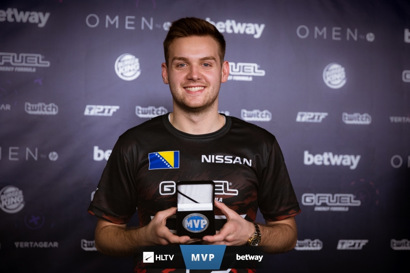 杭州LGD大鹅：染安退役